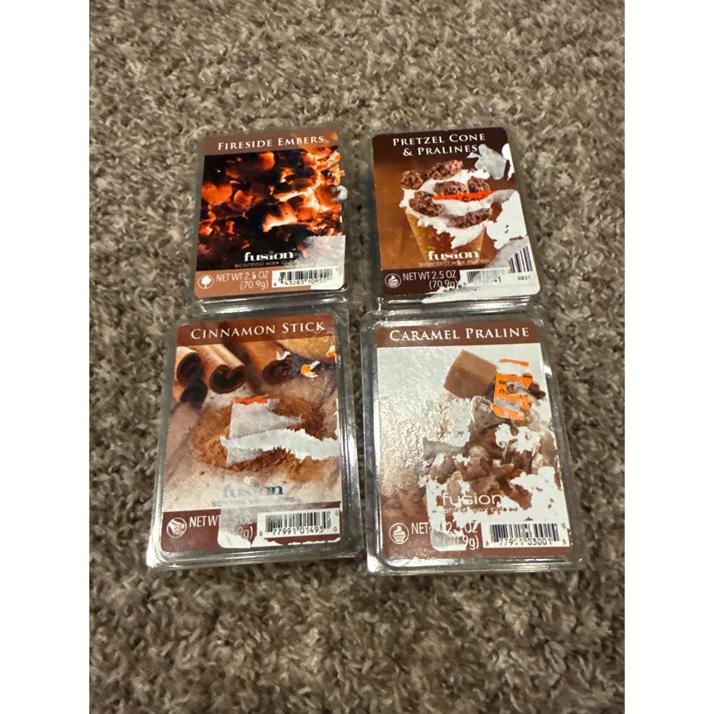 Fusion Scented Wax Cubes Lot of 4 Fireside Cinnamon Caramel Pretzel 2.5oz Each